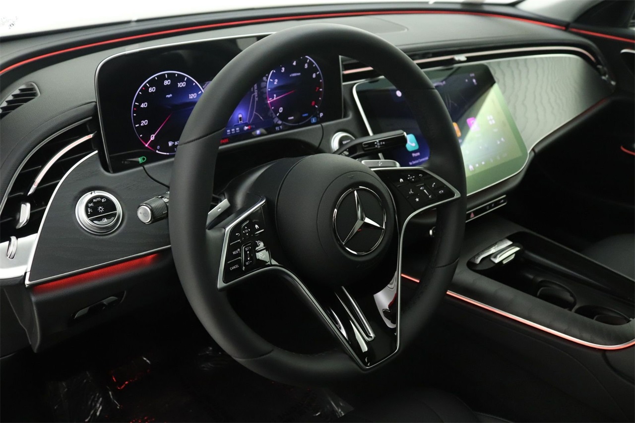 2026 Mercedes Benz E 350 photo 4