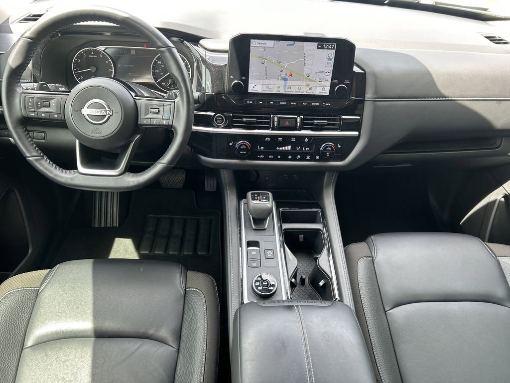 2024 Nissan Pathfinder SL photo 13