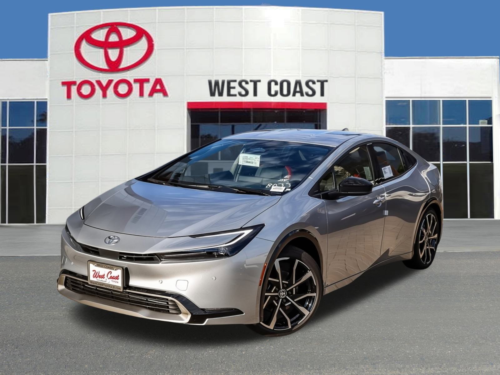 2026 Toyota Prius XSE's photo