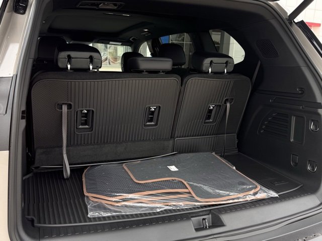 2026 Gmc Acadia AT4 photo 35