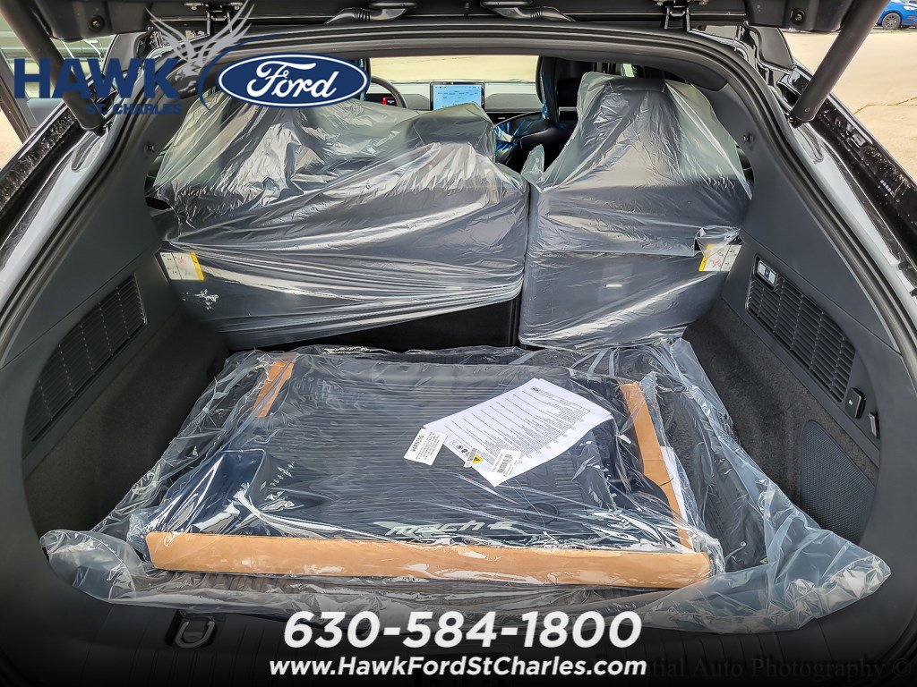 2025 FORD MUSTANG MACH-E - Image 16