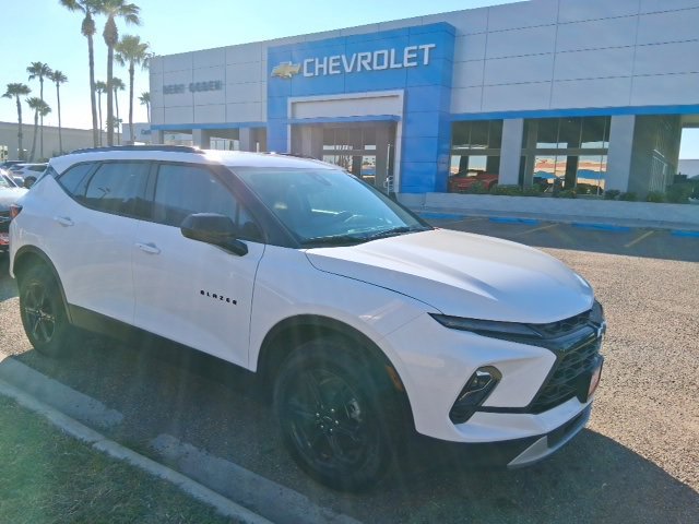 2025 Chevrolet Blazer 2LT's photo