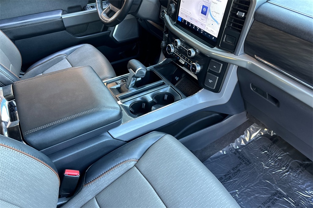 2024 Ford F-150 Lariat photo 15
