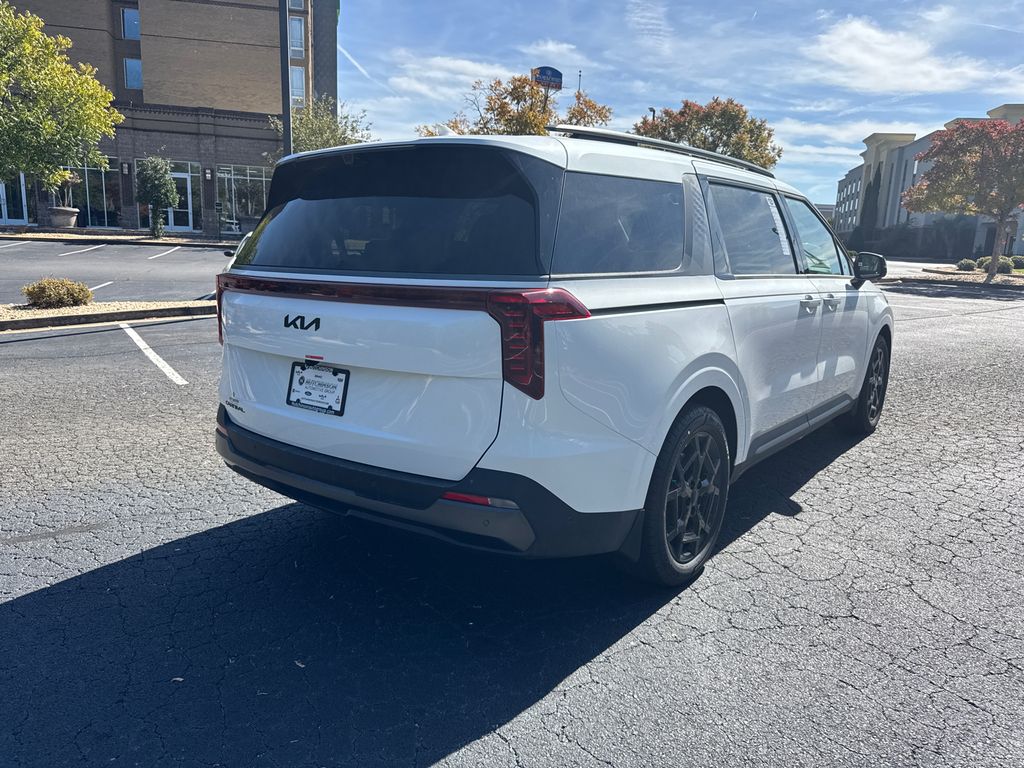 2026 Kia Carnival SX Prestige photo 3