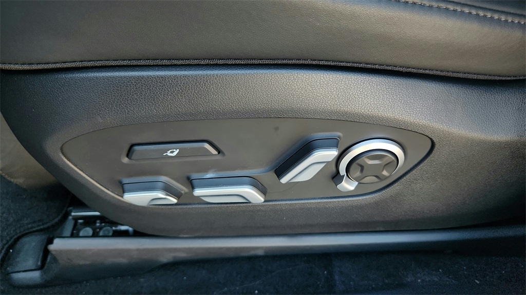 2026 Hyundai Ioniq photo 21