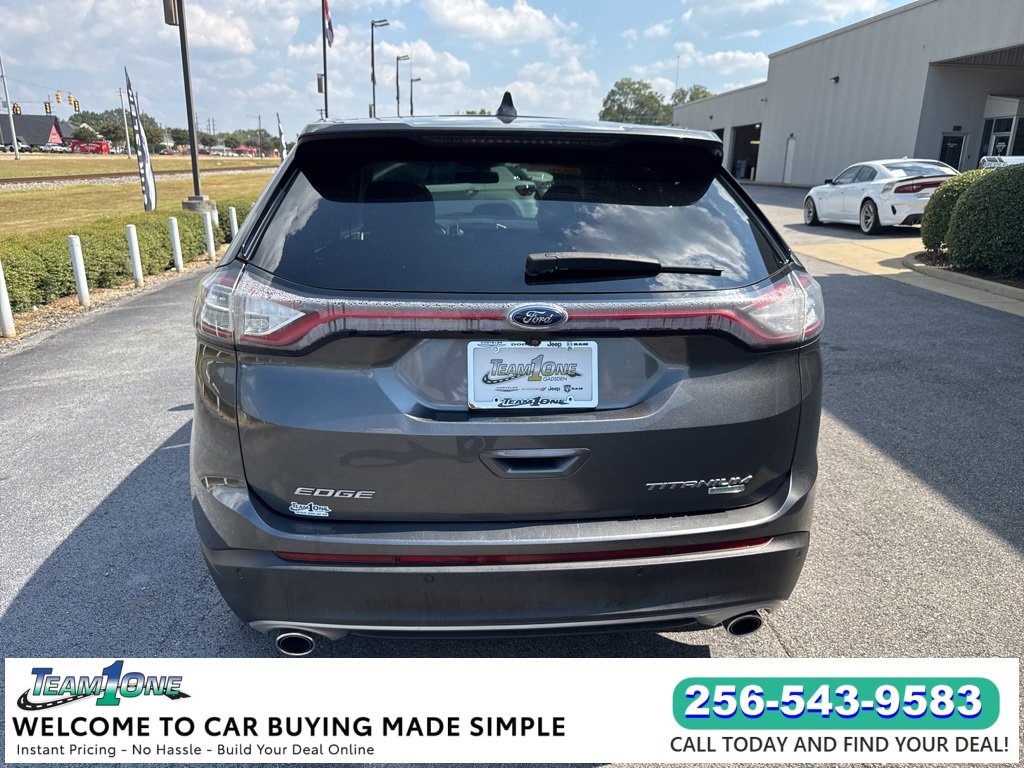 2017 Ford Edge Titanium photo 24