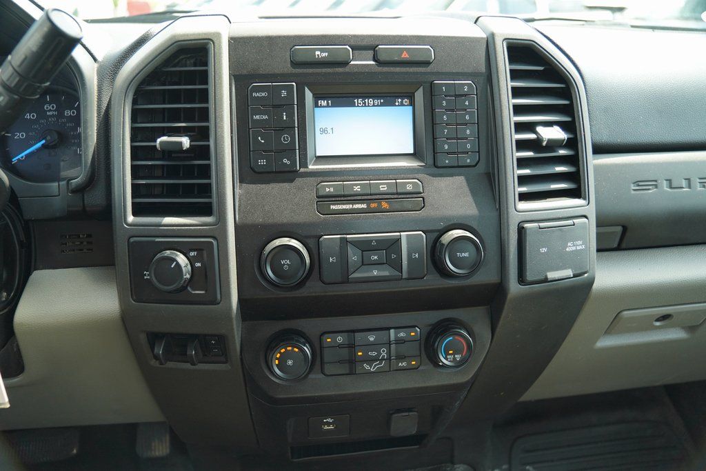 2021 Ford F-350 XL photo 13