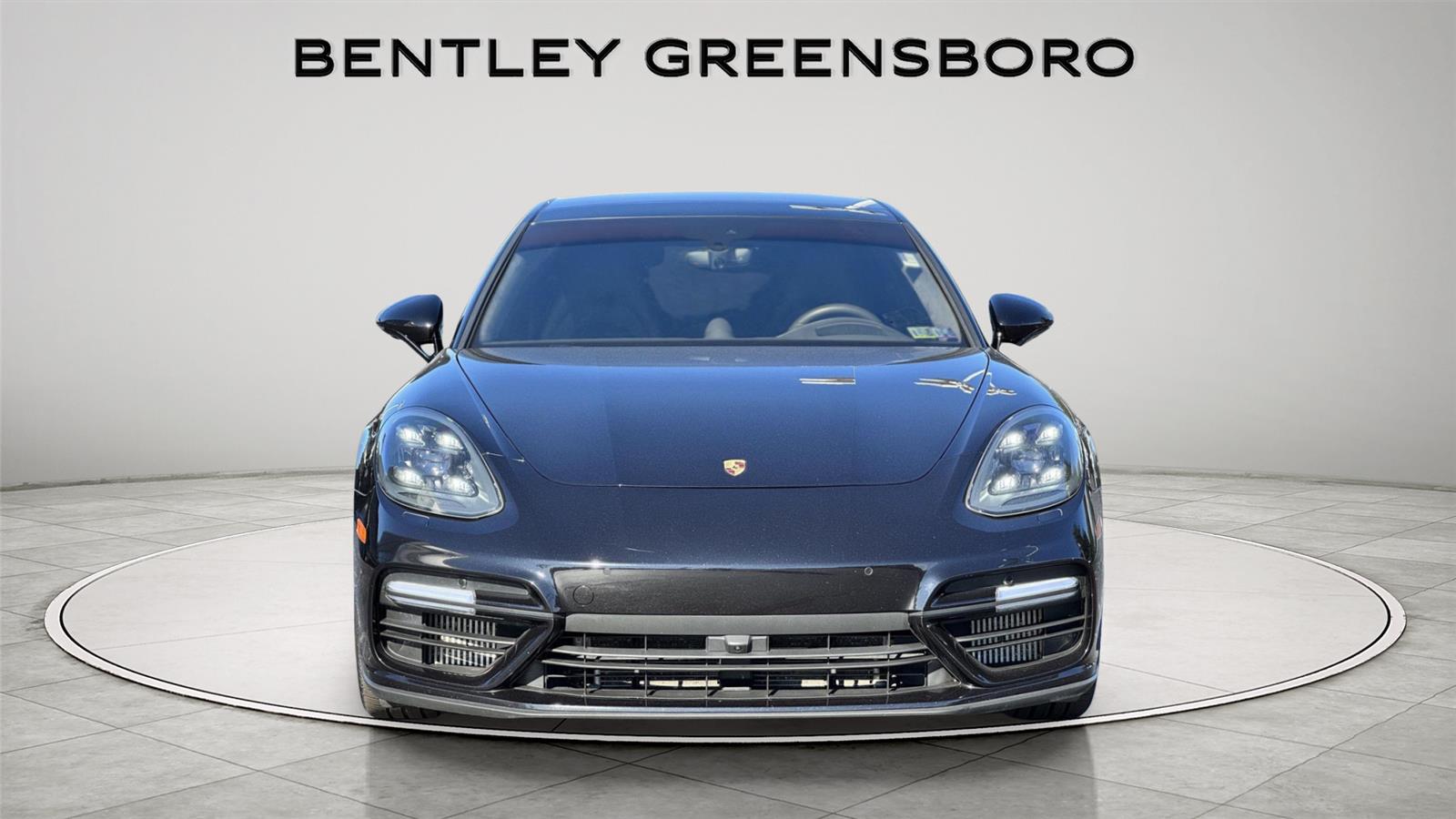2020 Porsche Panamera Turbo photo 2