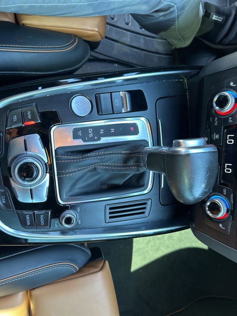 2015 Audi Q5 3.0T Prestige Premium photo 5