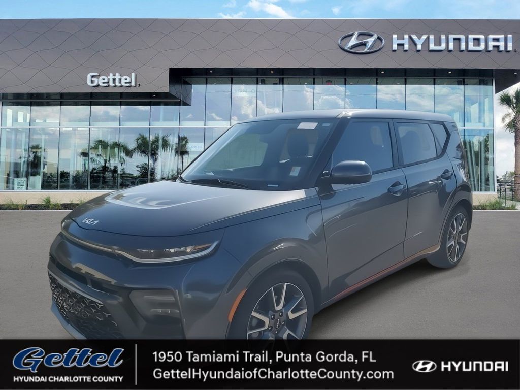 2022 Kia Soul Turbo's photo