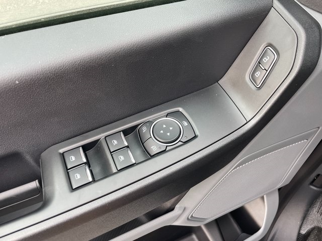 2025 Ford F-250 photo 17