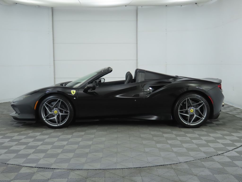 2021 Ferrari F8 Spider Base photo 8