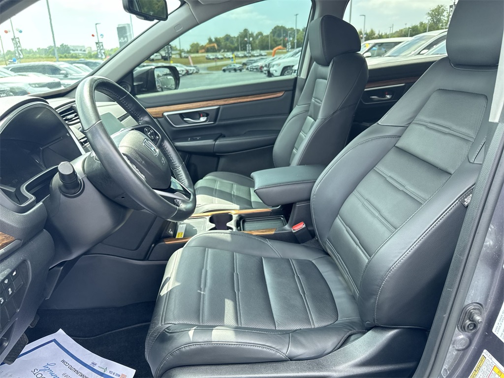 2021 Honda CR-V Touring photo 17