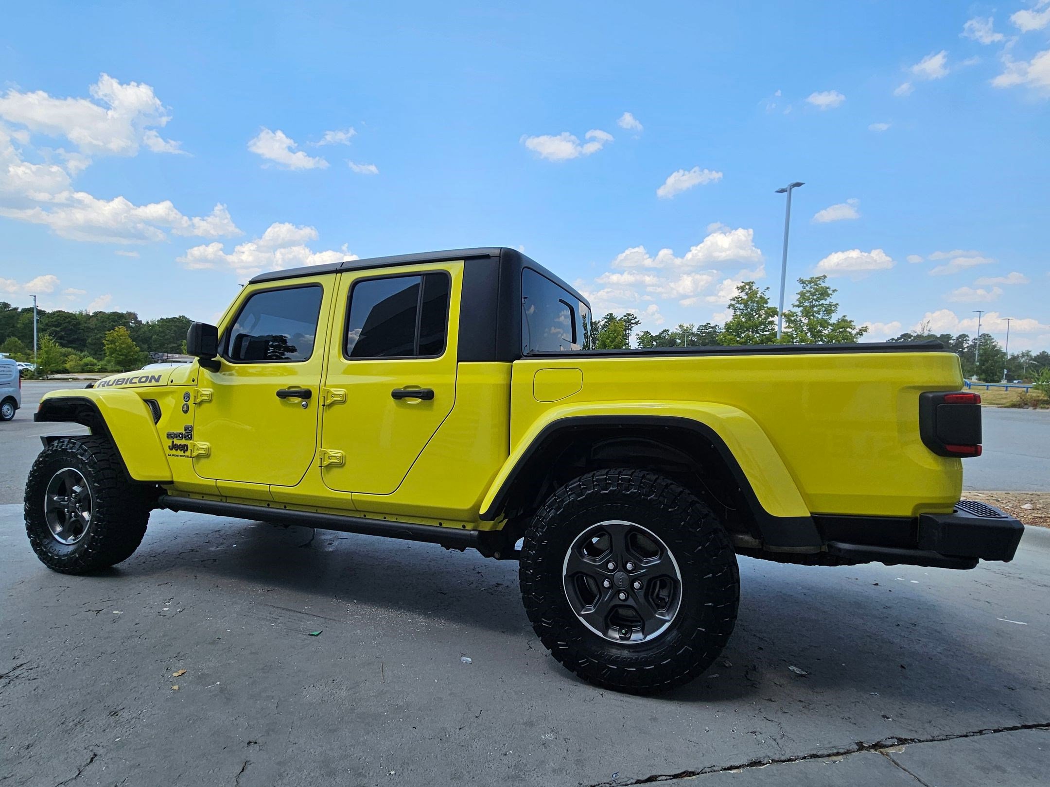 2023 Jeep Gladiator Rubicon photo 4
