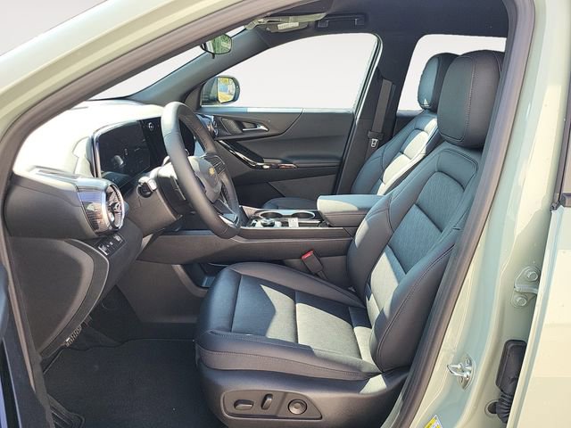 2026 Chevrolet Equinox LT photo 10