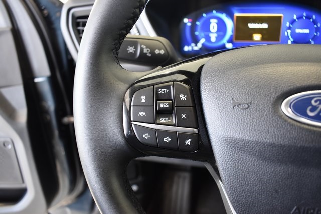 2022 Ford Escape Titanium photo 18
