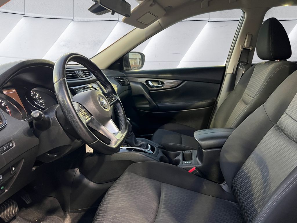 2020 Nissan Rogue S photo 7