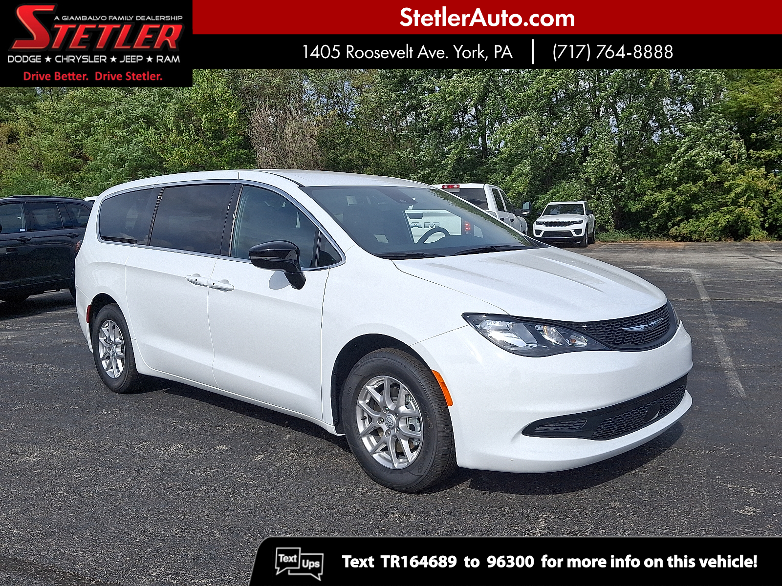 2026 Chrysler Voyager LX's photo