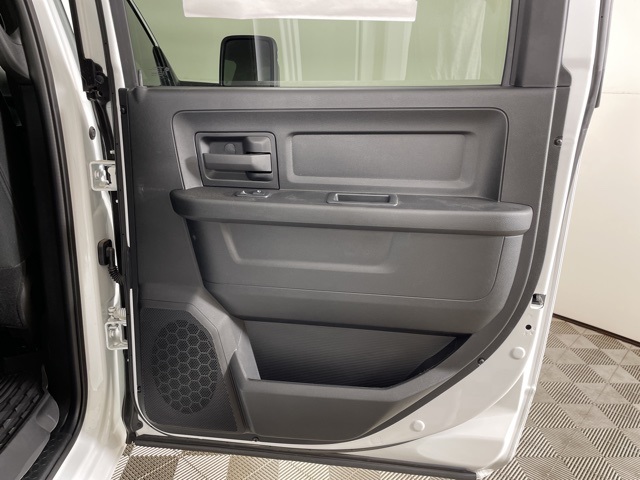 2024 Ram 3500 Tradesman photo 29