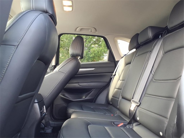 2025 Mazda CX-5 2.5 S Preferred photo 26