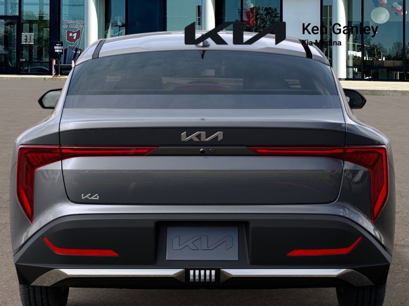 2025 Kia K4 LXS photo 11