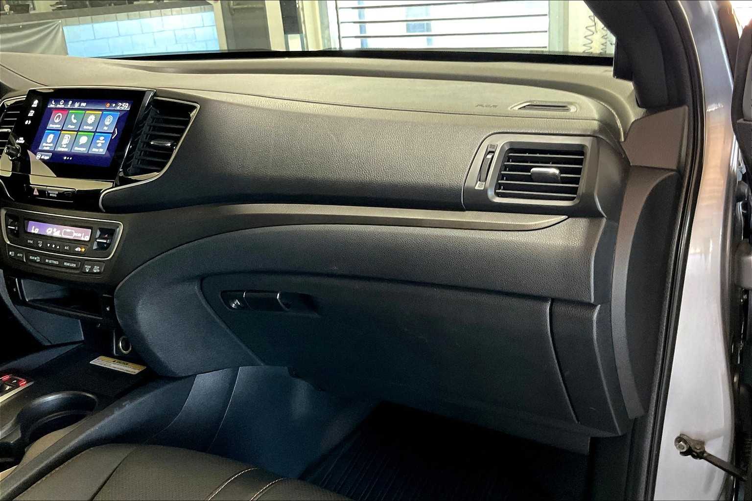 2022 Honda Pilot TrailSport photo 13
