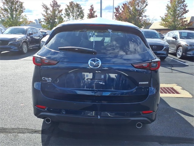 2025 Mazda CX-5 2.5 S Preferred photo 4