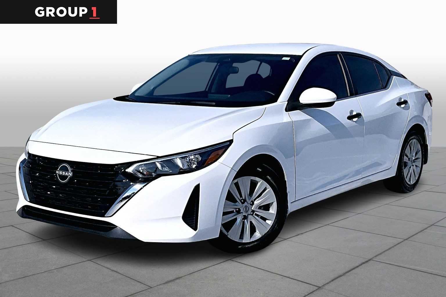 2024 Nissan Sentra S's photo