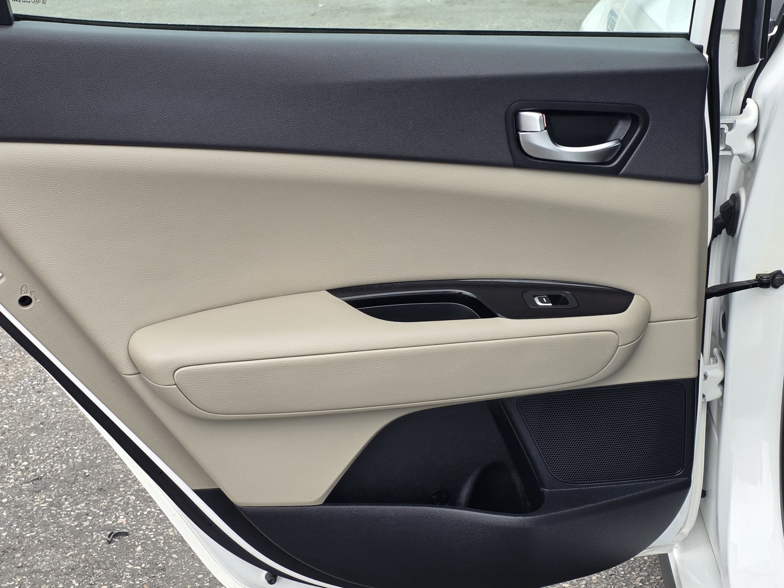 2017 Kia Optima Hybrid EX photo 11