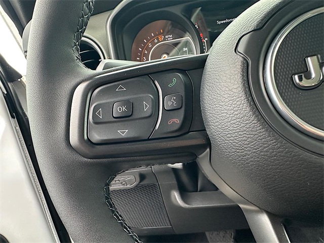 2025 Jeep Gladiator Mojave photo 20