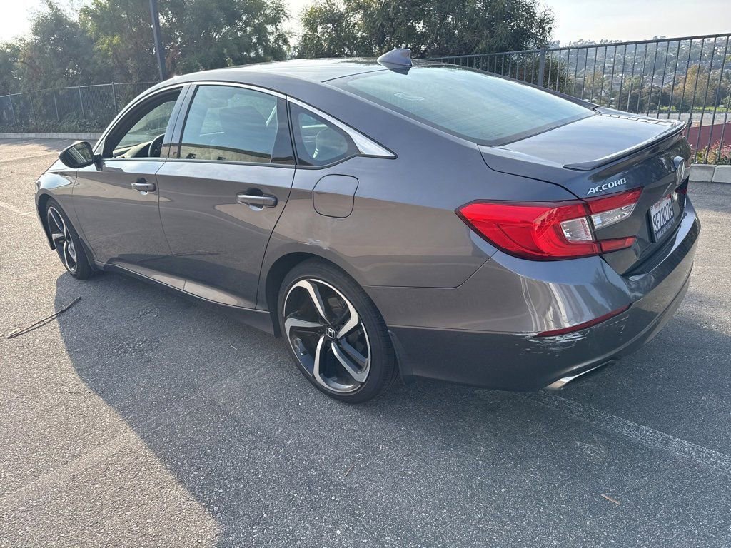 2018 Honda Accord Sport 1.5T photo 3