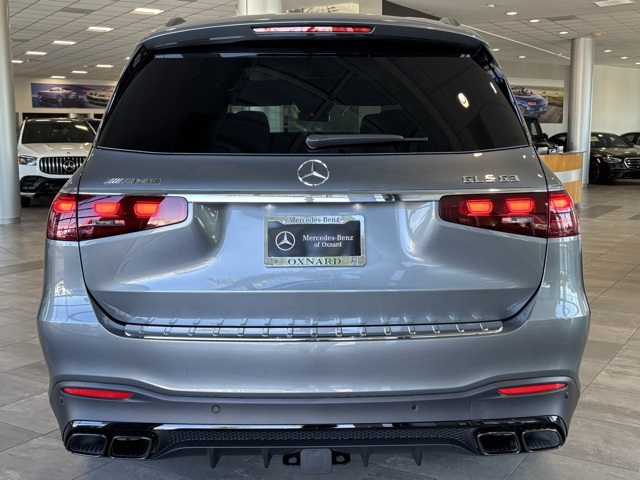 2025 Mercedes Benz GLS AMG 63 4MATIC photo 4