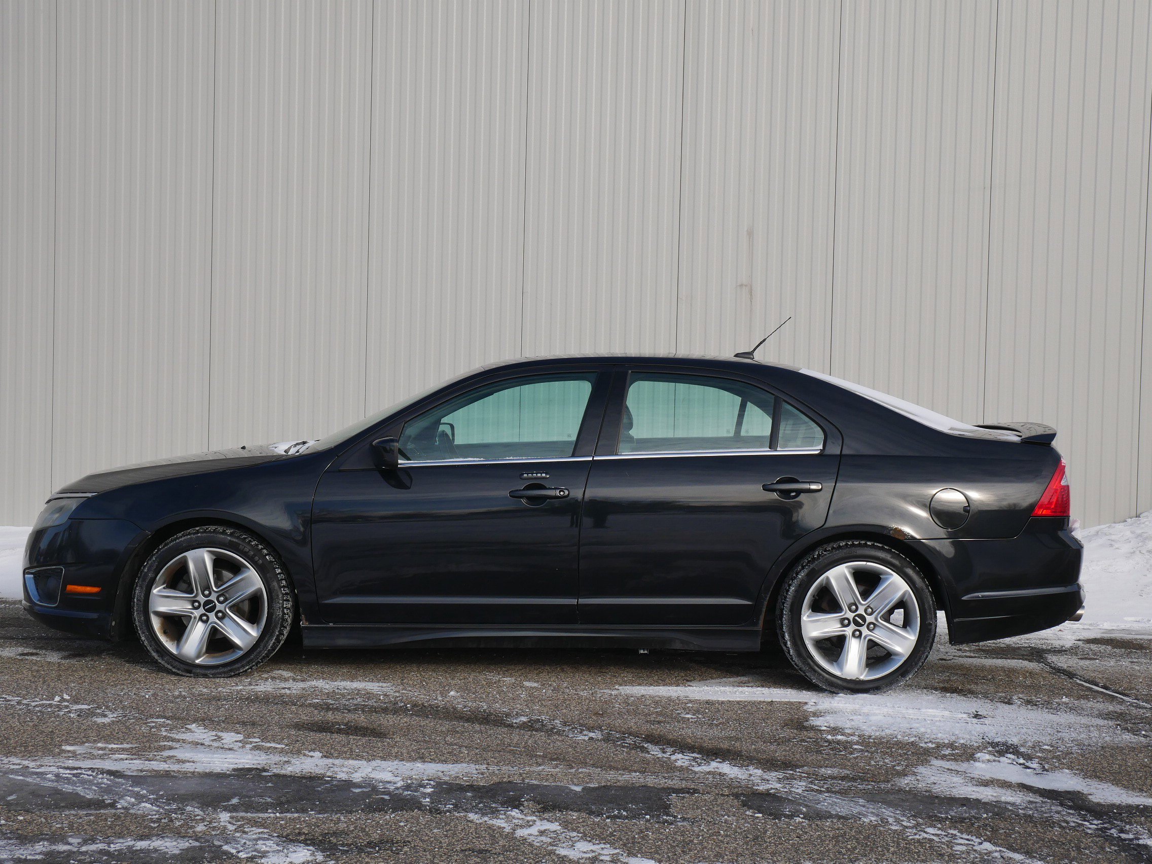 Used 2010 Ford Fusion Sport with VIN 3FAHP0KC4AR100275 for sale in Hastings, Minnesota