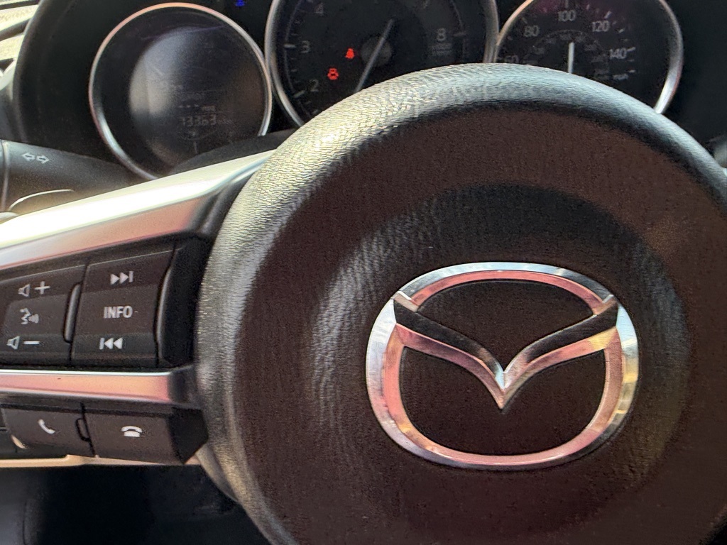 2016 Mazda MX-5 Miata Miata Grand Touring photo 15