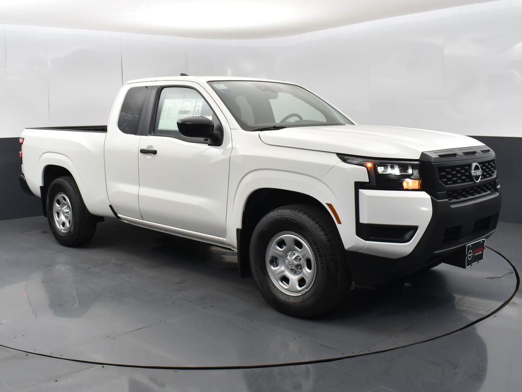 2026 Nissan Frontier S's photo