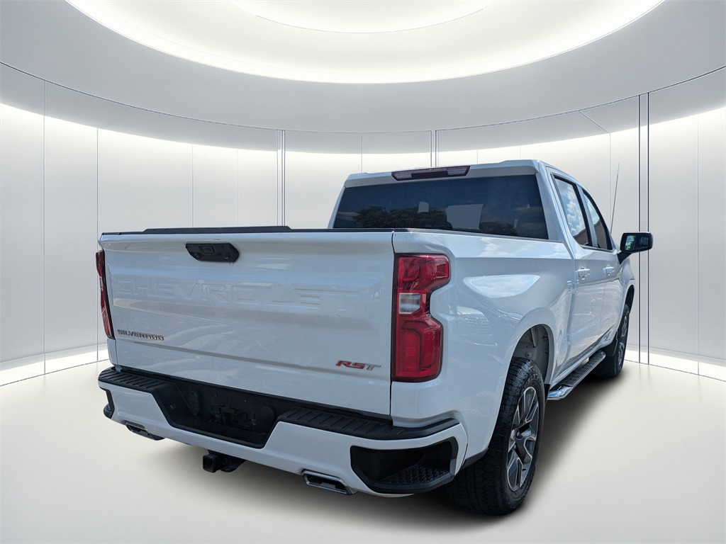 2023 Chevrolet Silverado 1500 RST photo 3