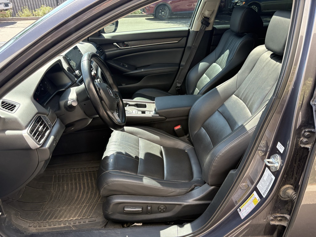 2022 Honda Accord EX-L photo 6