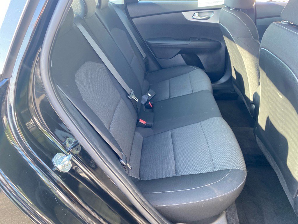 2023 Kia Forte LXS photo 23