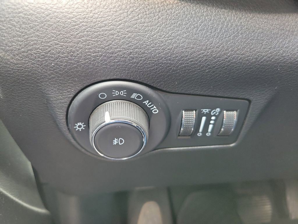 2022 Jeep Compass Trailhawk photo 4