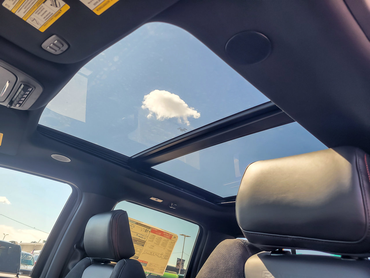 2025 FORD F-150 - Image 10