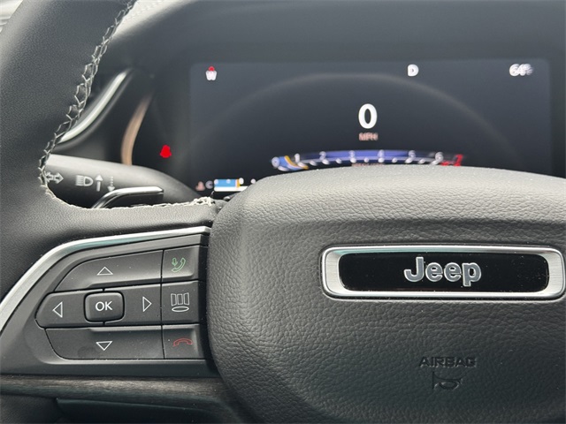 2024 Jeep Grand Cherokee Limited photo 25