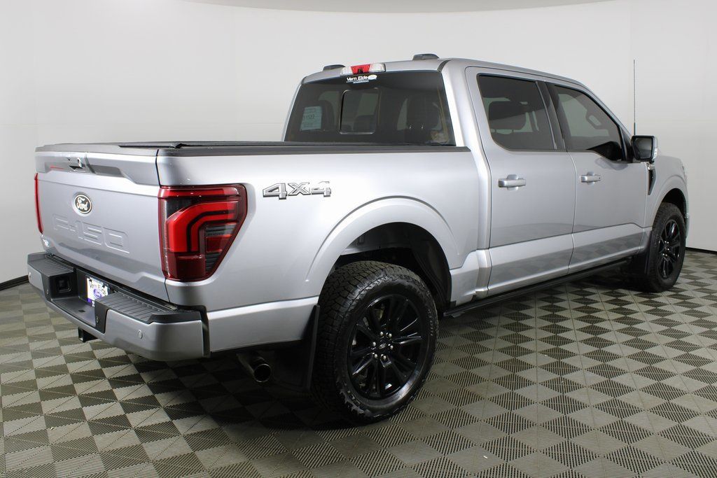 2024 Ford F-150 Platinum photo 4