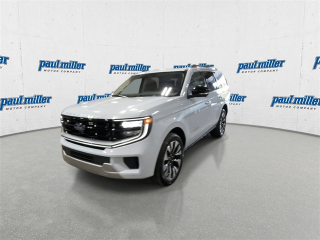 2025 Ford Expedition Platinum photo 2