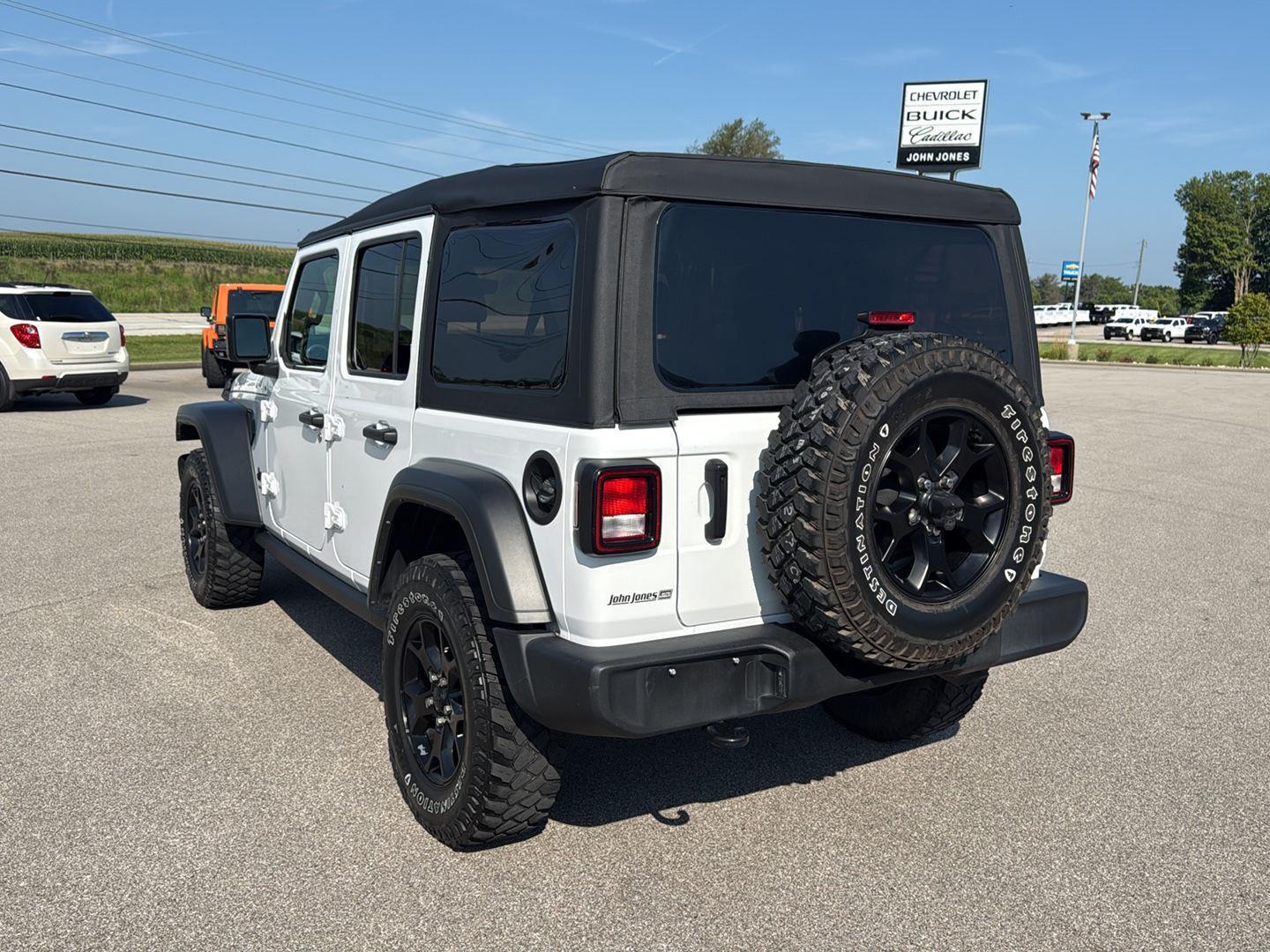 2022 Jeep Wrangler Unlimited Willys photo 14