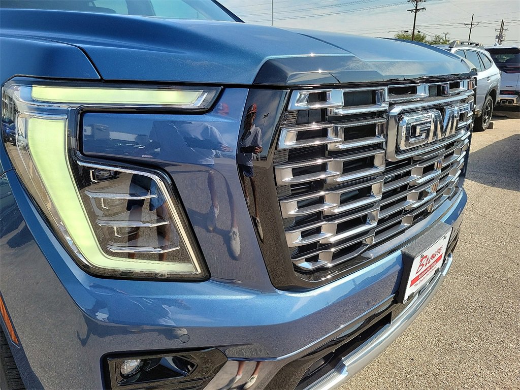 2026 Gmc Yukon XL Denali Ultimate photo 13
