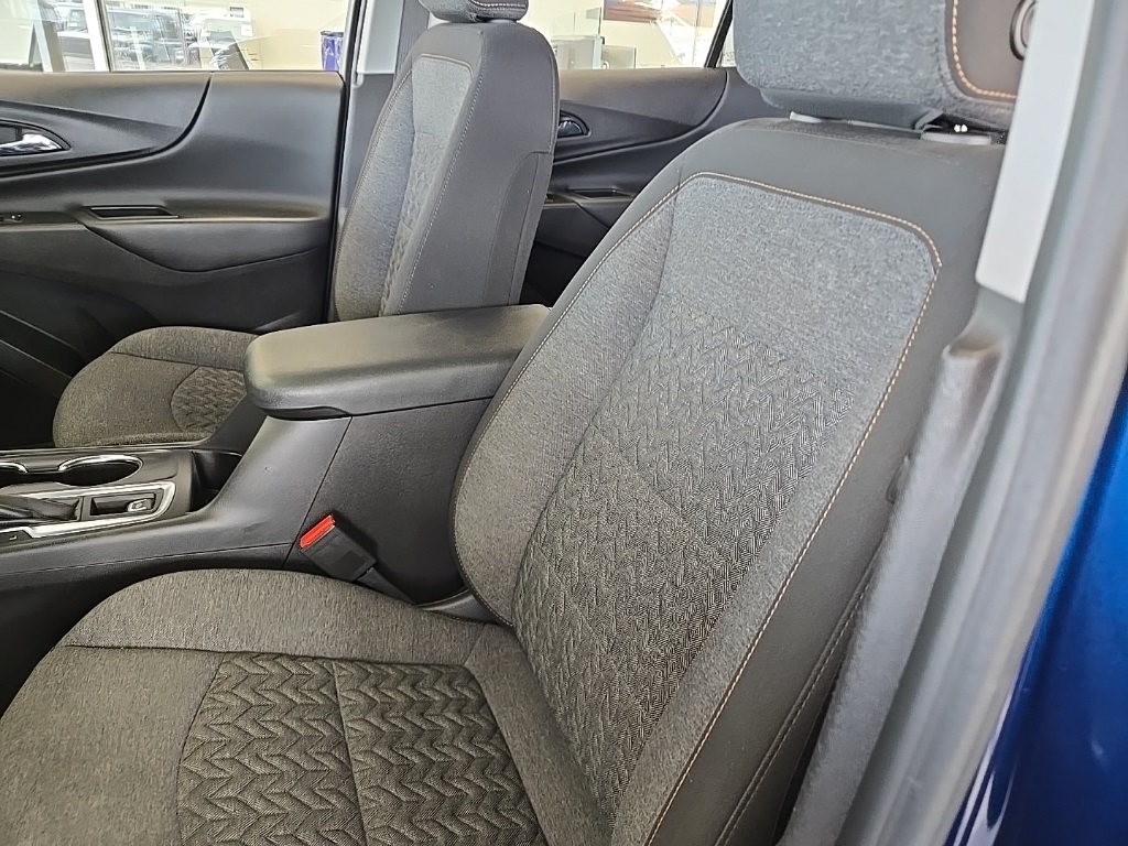 2022 Chevrolet Equinox LT photo 16