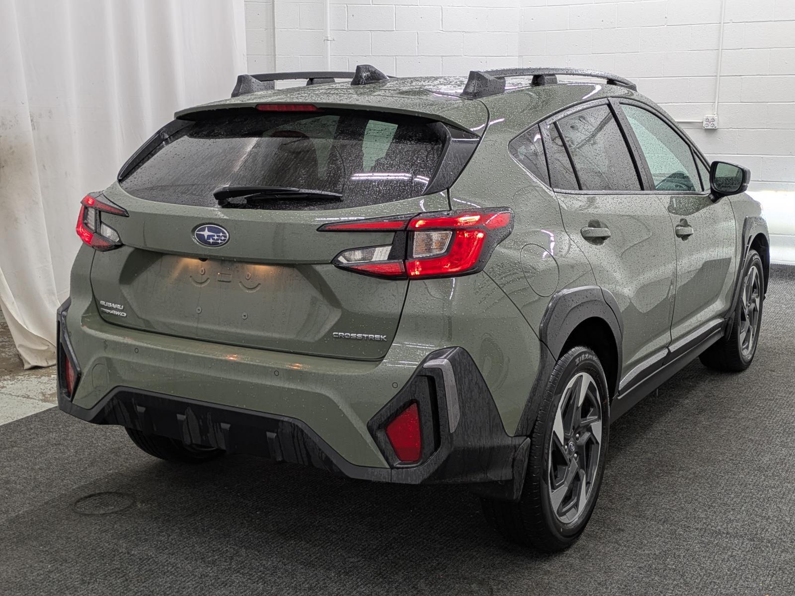 2024 Subaru Crosstrek Limited photo 2