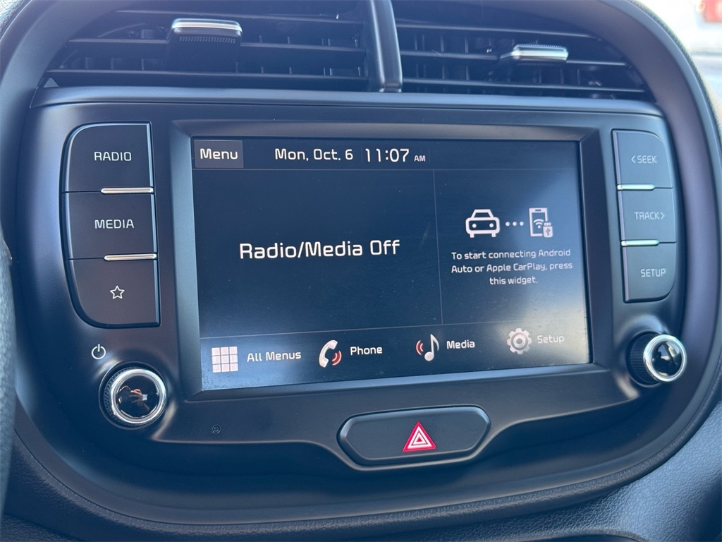 2023 Kia Soul LX photo 28
