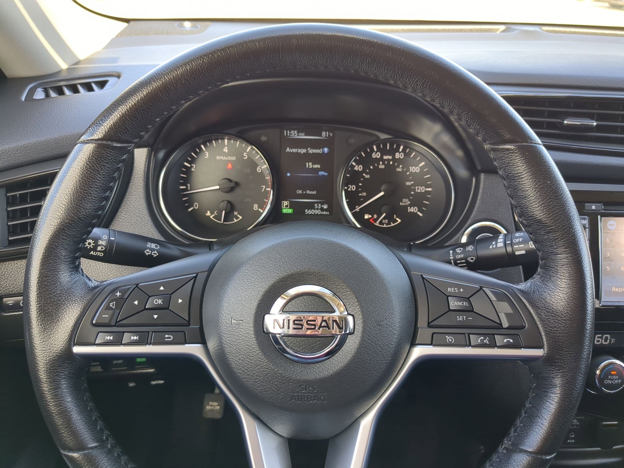 2017 Nissan Rogue SV photo 14