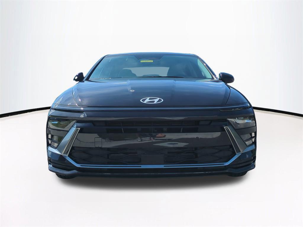 2025 Hyundai Sonata Hybrid SEL photo 3
